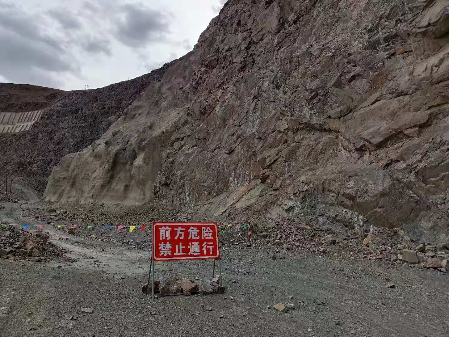 clip_image005.jpg